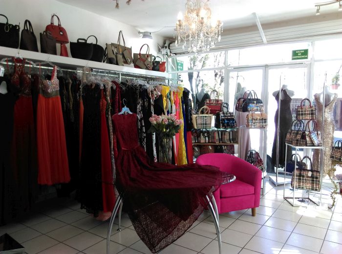 París Boutique Ropa y Vestidos en León, Guanajuato