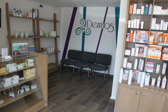 Derms, centro dermatolgico esttico