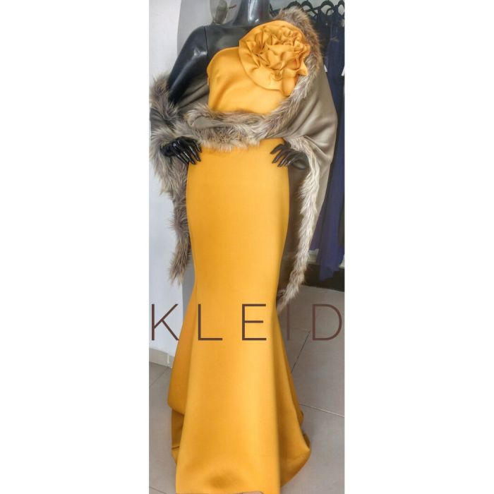 Kleid, renta y venta de vestidos