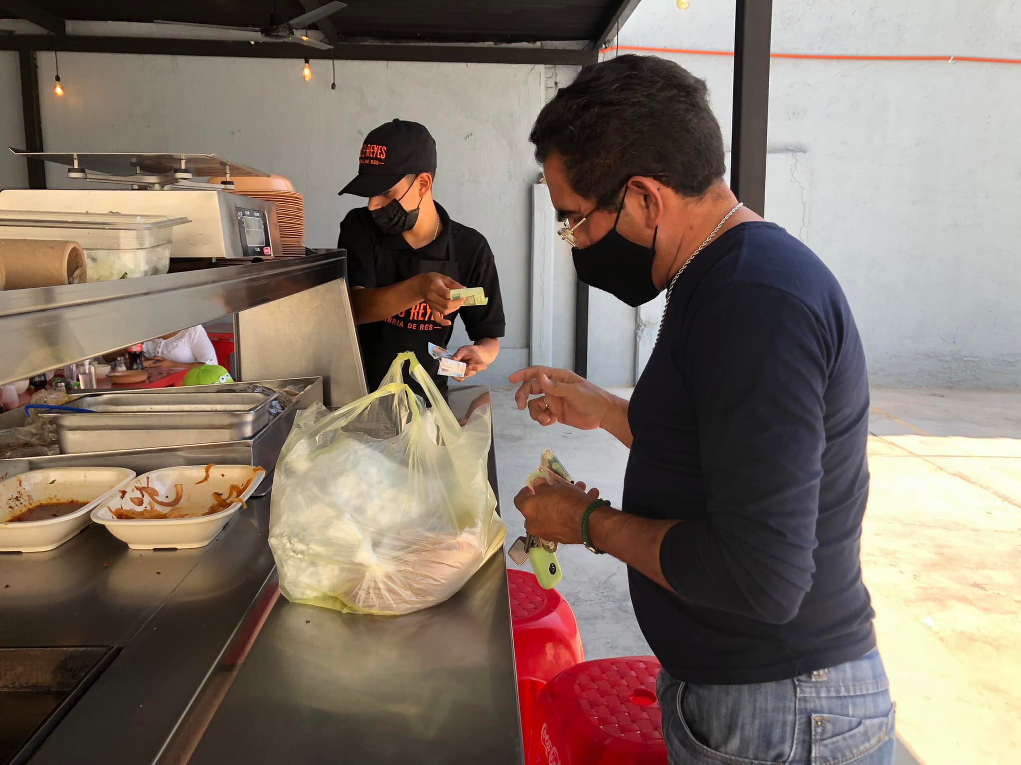 Birria y Consomé en León Gto