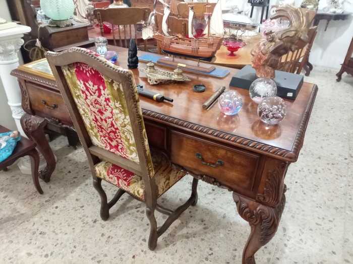 Muebles Antiguos León Gto