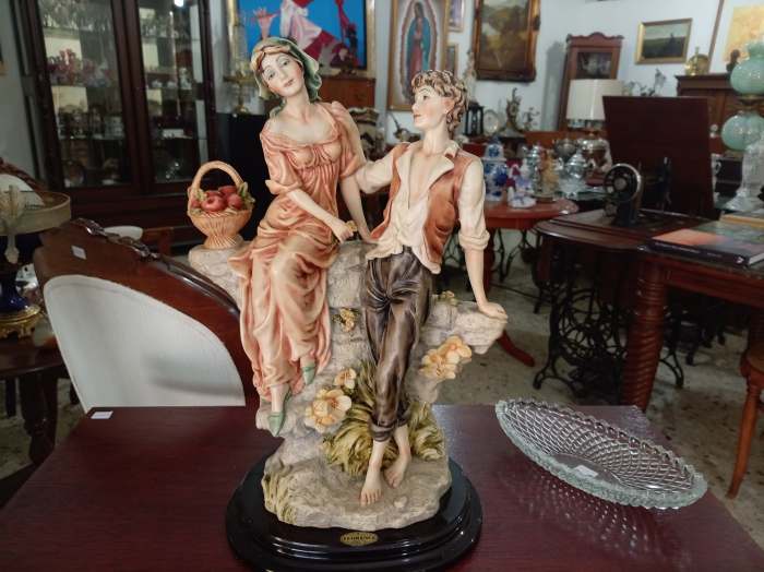 Muebles Antiguos León Gto