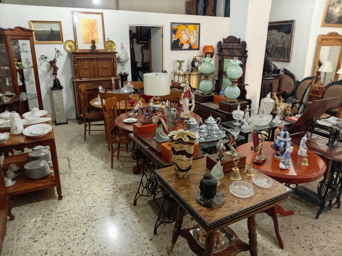 Muebles Antiguos León Gto
