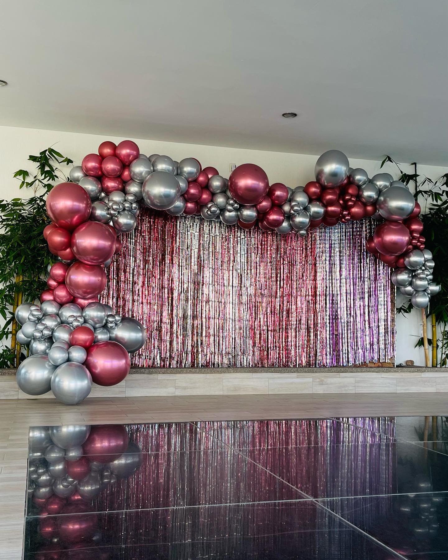 Asylum Arreglos con Globos y Peluches