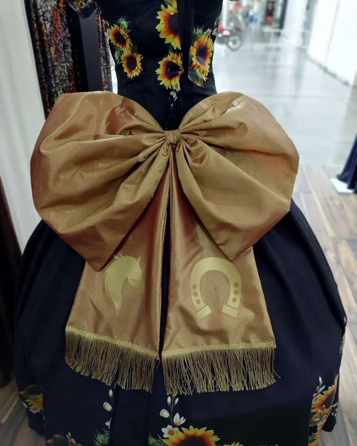 Creación de vestidos a la medida León Gto
