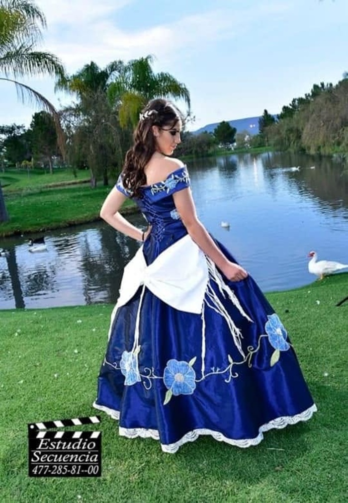Creación de vestidos a la medida León Gto